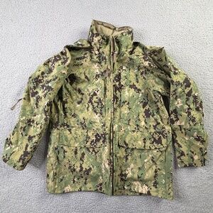 USN NWU Type III GTX  Working Parka Size M Regular Woodland Digital Camo